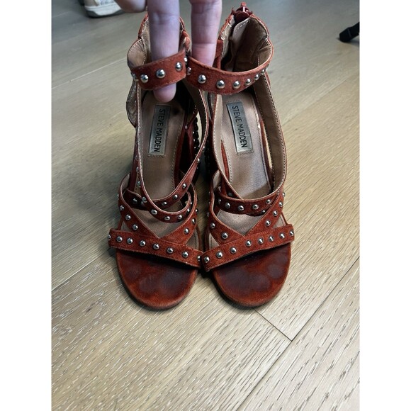 Steve Madden Block Heel Rust Orange Suede Leather Studded Fara-S Size 6 - Picture 3 of 9